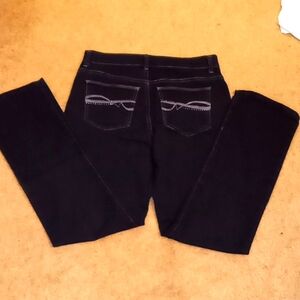 Vanderbilt Black Jeans, size 6 short, 5 pocket